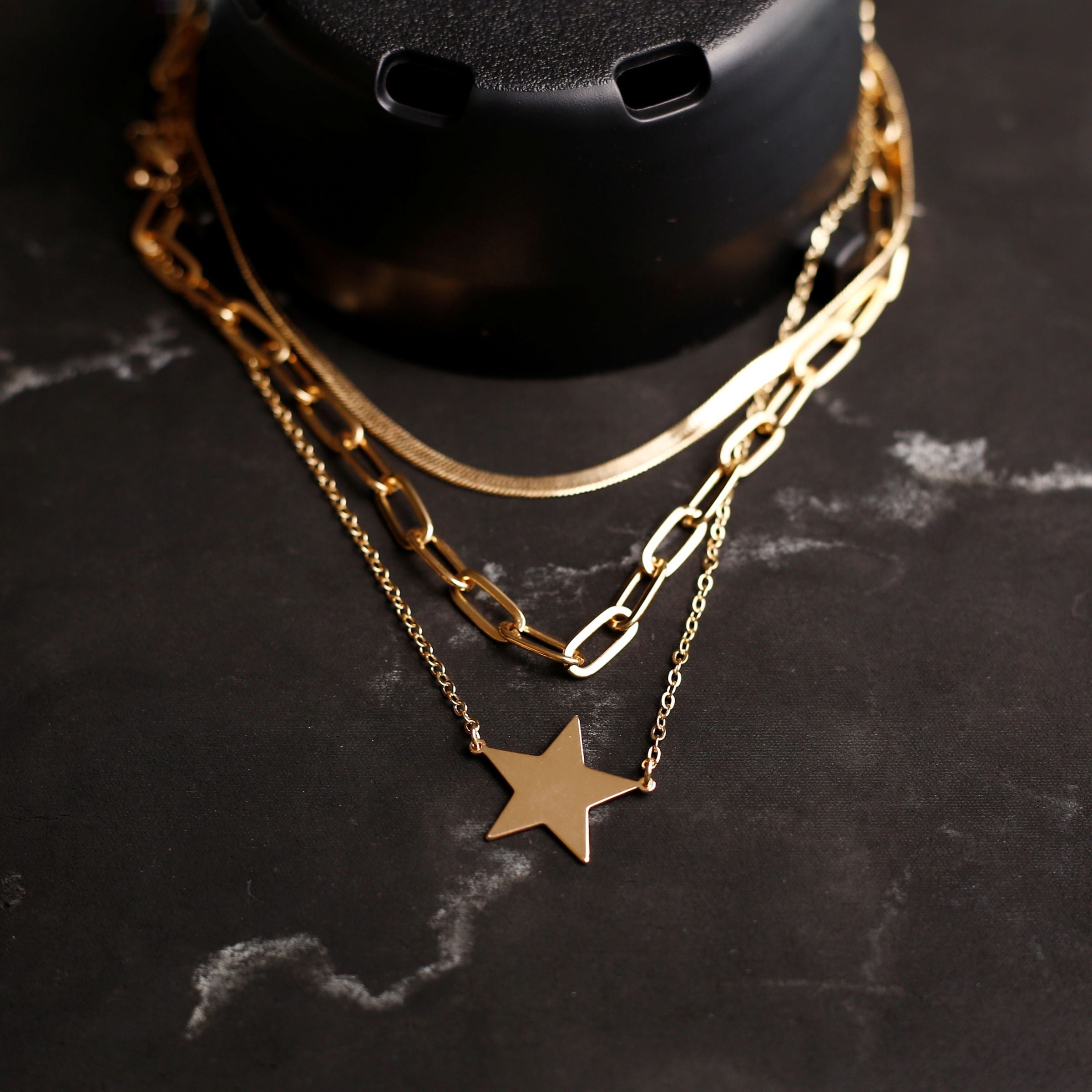 STAR CARABINER NECKLACE