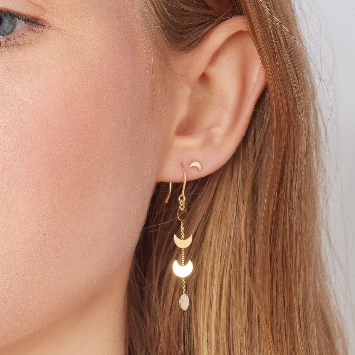 GOLD MOON STUD EARRINGS - A & M News and Gifts