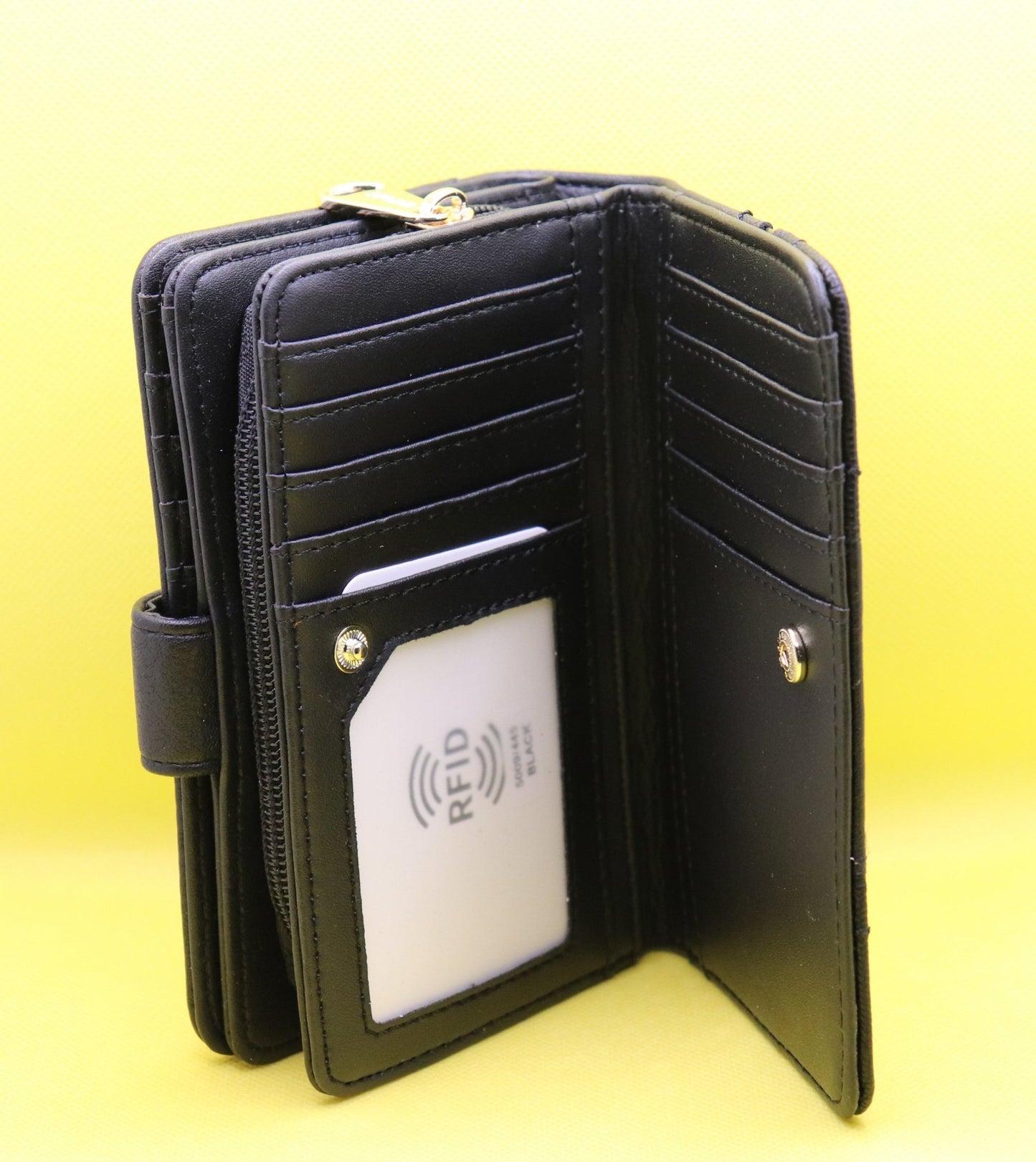 MODA Purse - A & M News and Gifts