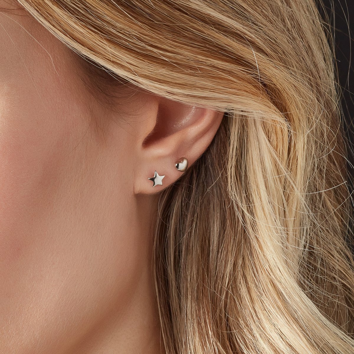 SILVER SOLID HEART STUD EARRINGS - A & M News and Gifts